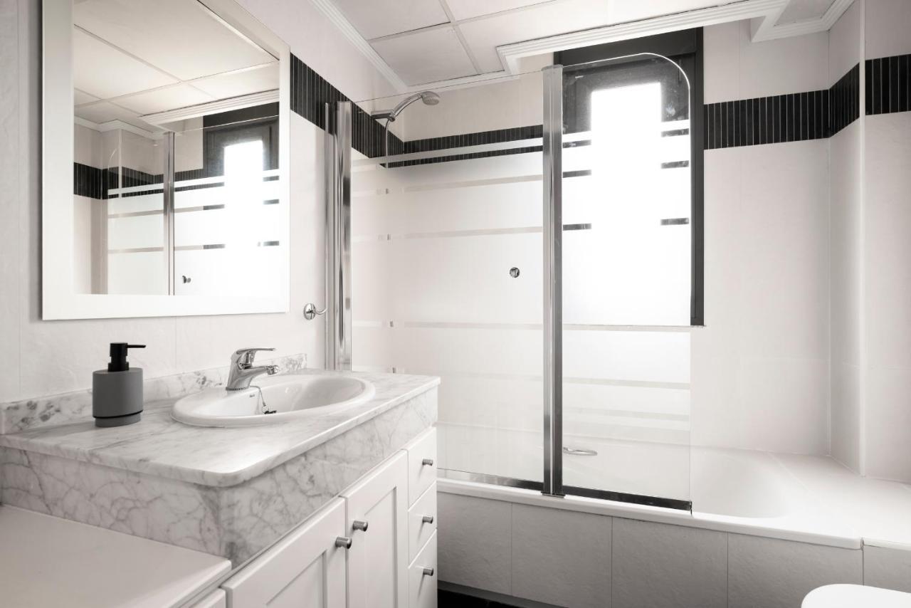 Enjoygranada Emir 4C + Parking Apartment Exterior photo